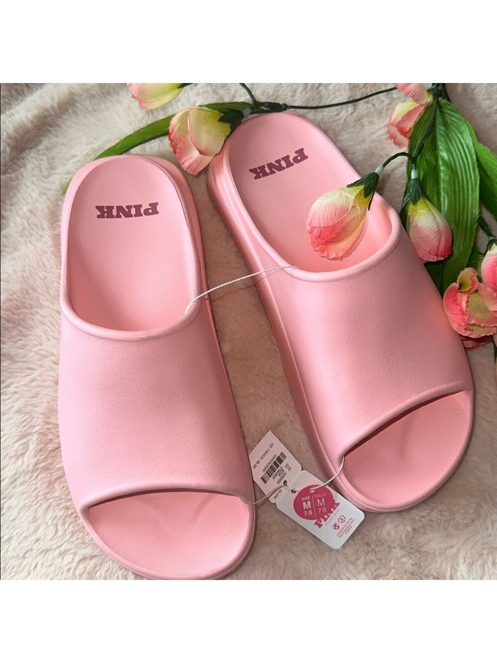Victoria's Secret Pink Platform Slide Sandals Size 7/8
Medium